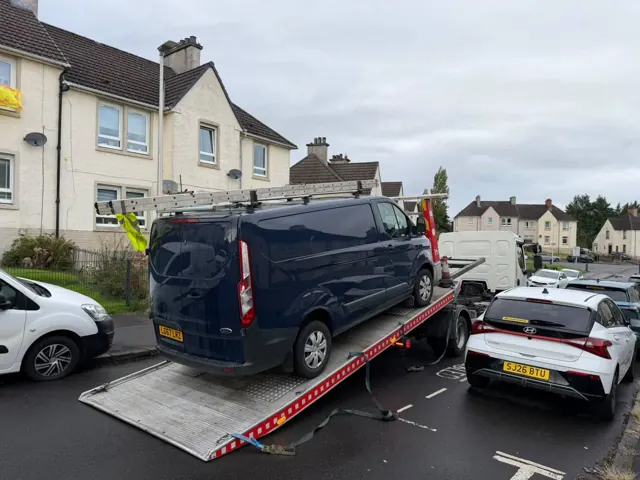 Van recovery and transport