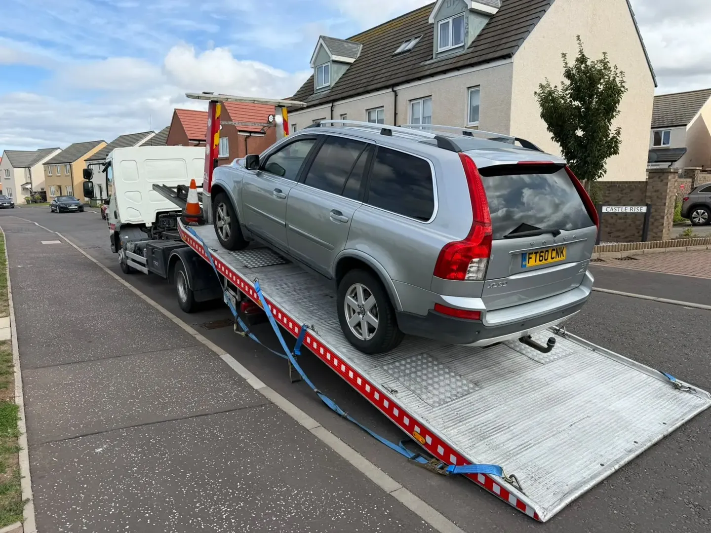 Vehicle loaded for nationwide transport by Lifesaver Recovery